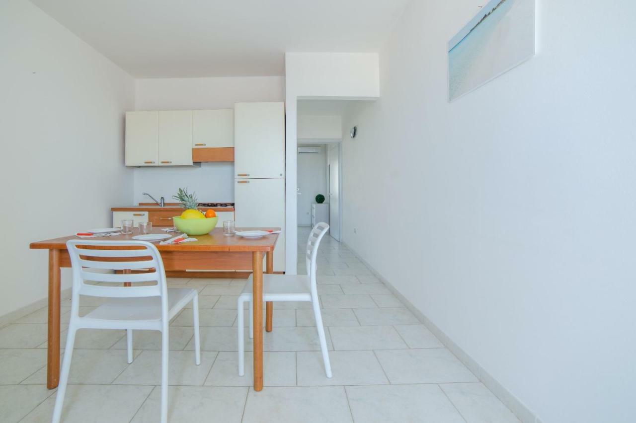 Spiaggia Bianca Apartments 托雷瓦多 外观 照片